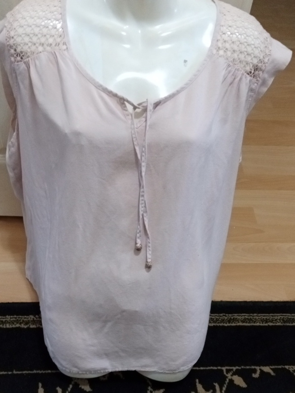 💲1⃣▶▶Soft Lace-Trim Scoop Neck Women's Top in Light Pink
